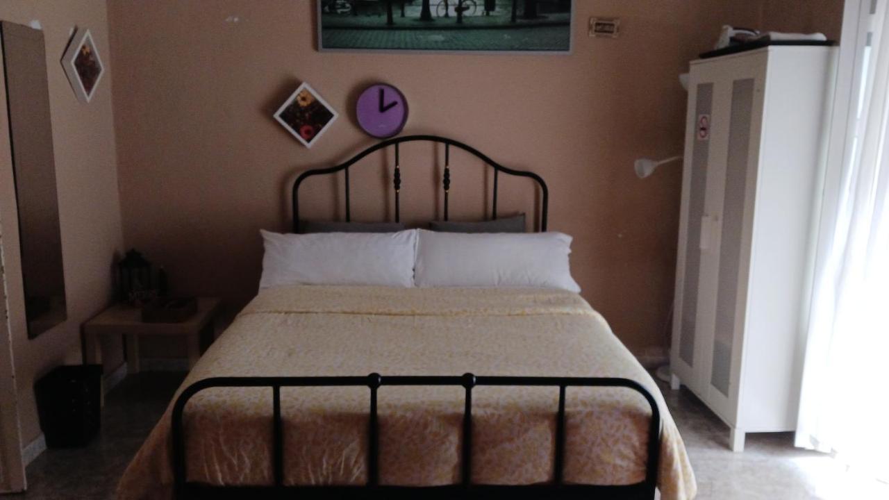 La Maestranza Apartment Rooms Sevilla Dış mekan fotoğraf